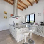 Oronella Villa *