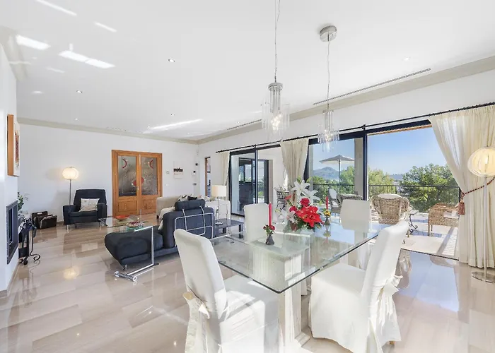 Oronella Villa Pollensa